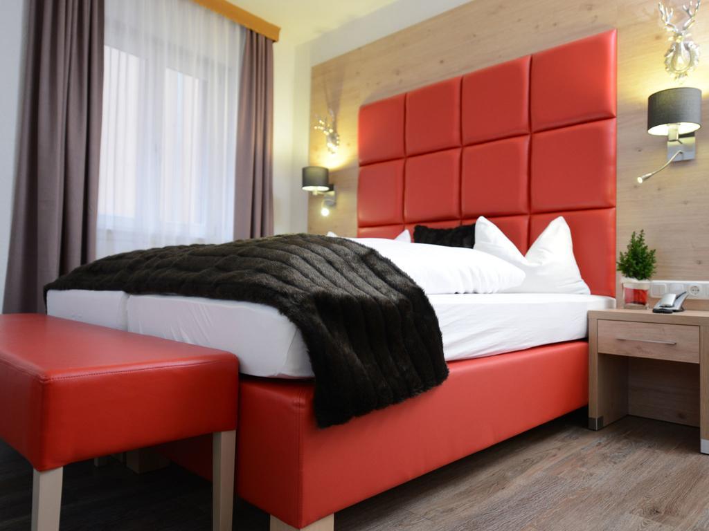 Land-Gut Hotel Zum Loewen Garni Marktheidenfeld Chambre photo